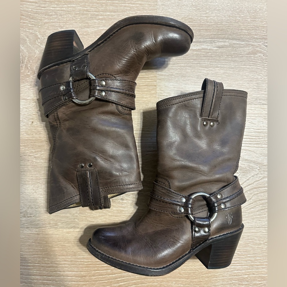 Vintage Frye Carmen Harness motorcycle Boots